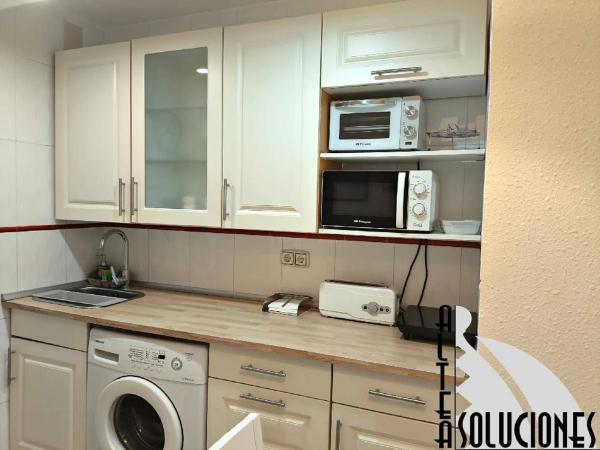 Piso en avenida Rosa de los Vientos