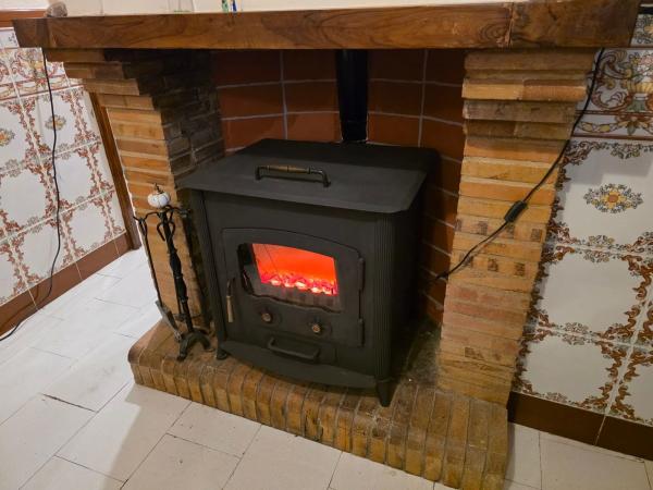 Chalet adosado en calle Santa Anna, 3