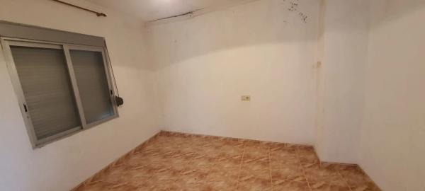 Chalet adosado en calle Santa Anna, 3