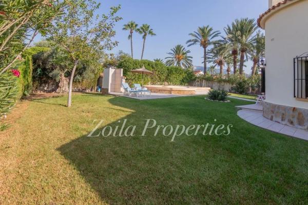 Chalet en Barrio Les Bassetes-El Marjal