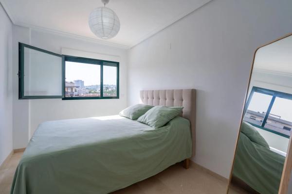 Piso en calle D'Adrastea