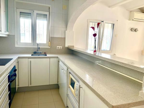 Chalet adosado en calle Aldebaran