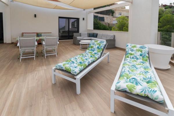 Casa independiente en calle Niobe