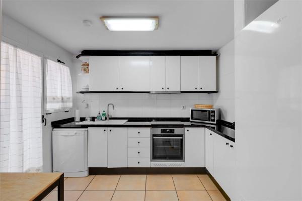 Chalet adosado en calle Bot