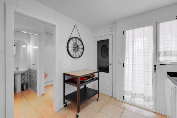 Chalet adosado en calle Bot