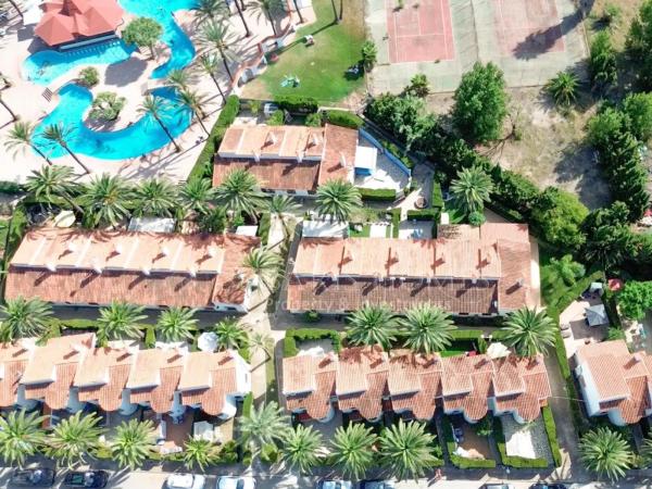 Chalet adosado en calle Òliba s/n