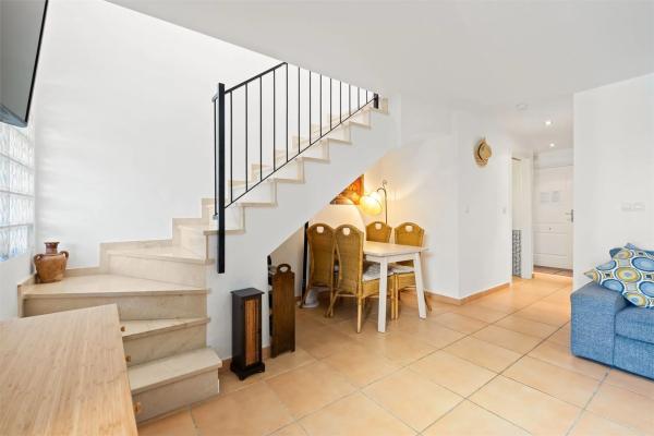 Chalet adosado en calle Bot