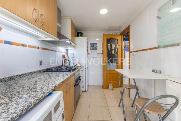 Piso en avenida de Joan Fuster