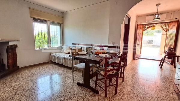 Casa independiente en calle Prometeu