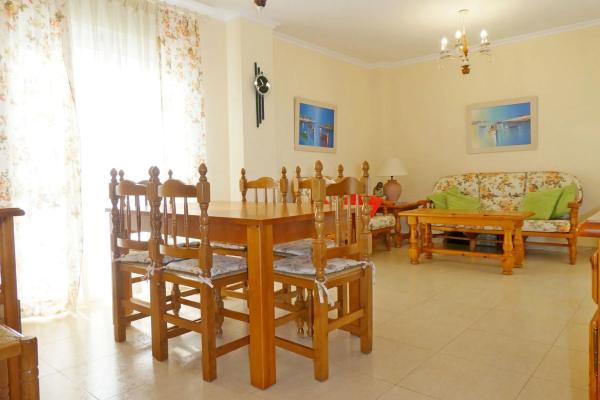 Piso en avenida de Gandia