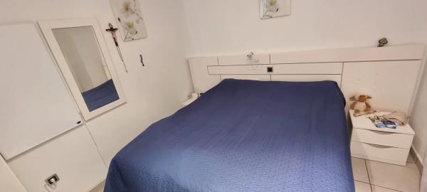 Casa independiente en calle Crises, 3