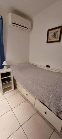 Casa independiente en calle Crises, 3