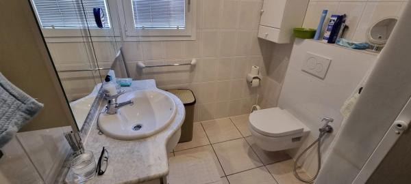 Casa independiente en calle Crises, 3