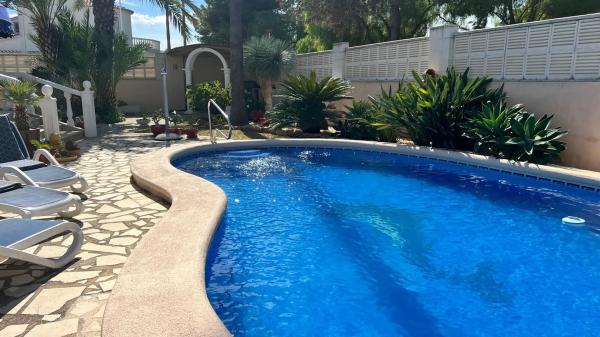 Chalet en Els Poblets