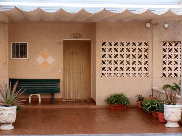 Chalet adosado en Partida Sorts de la Mar, 28 Calle