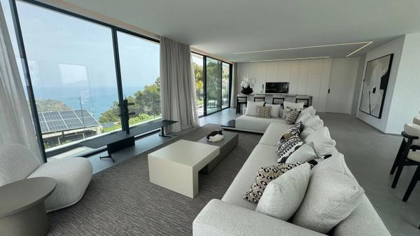 Casa independiente en calle Truita