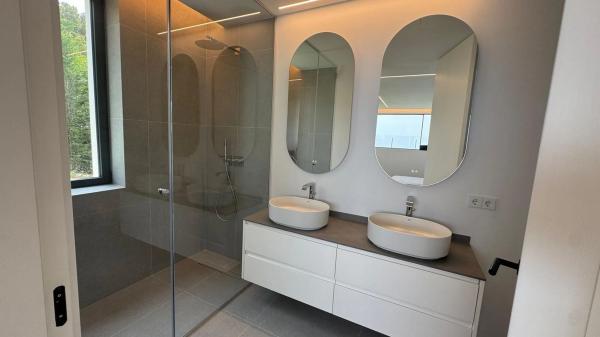 Casa independiente en calle Truita