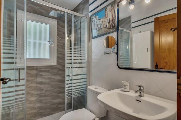 Casa independiente en calle Edgar Degas, 3