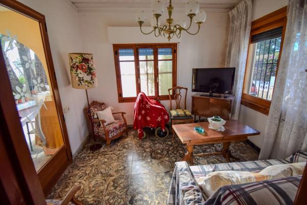 Casa independiente en calle Benigànim