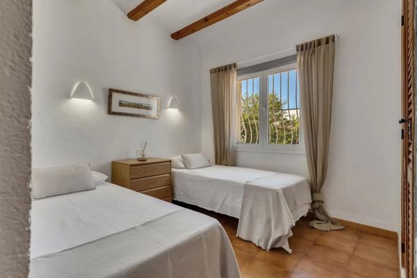 Casa independiente en calle Edgar Degas, 3