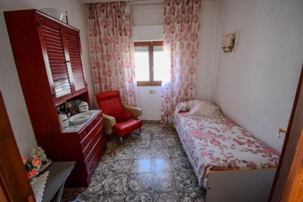 Casa independiente en calle Benigànim