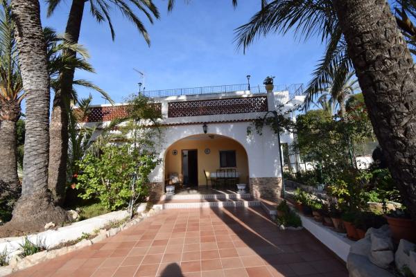 Casa independiente en calle Benigànim