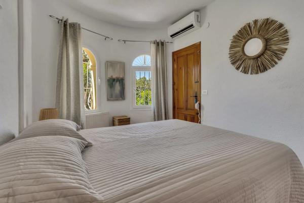 Casa independiente en calle Edgar Degas, 3