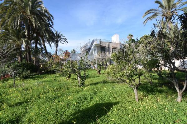Casa independiente en calle Benigànim