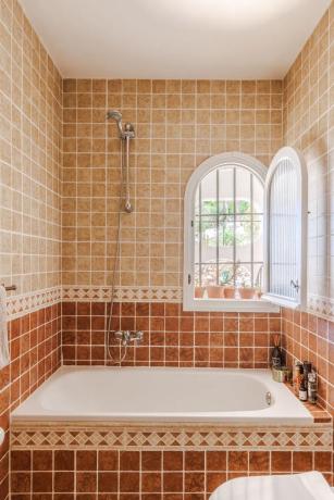 Chalet adosado en calle Mieres, 23