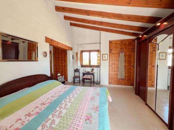 Casa independiente en calle Río Júcar, 17