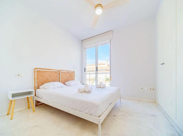 Piso en CL Saint Tropez