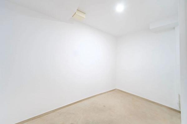 Piso en CL Saint Tropez