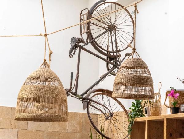 Chalet adosado en calle d'Avall