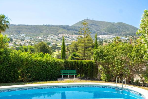 Casa independiente en calle Jean Genet
