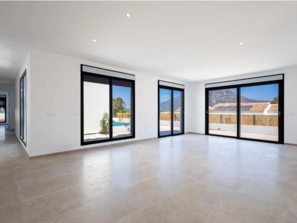 Casa independiente en camino de les Massenes