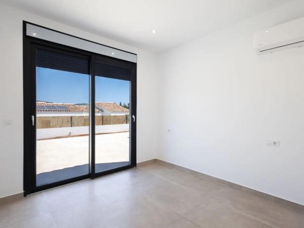 Casa independiente en camino de les Massenes