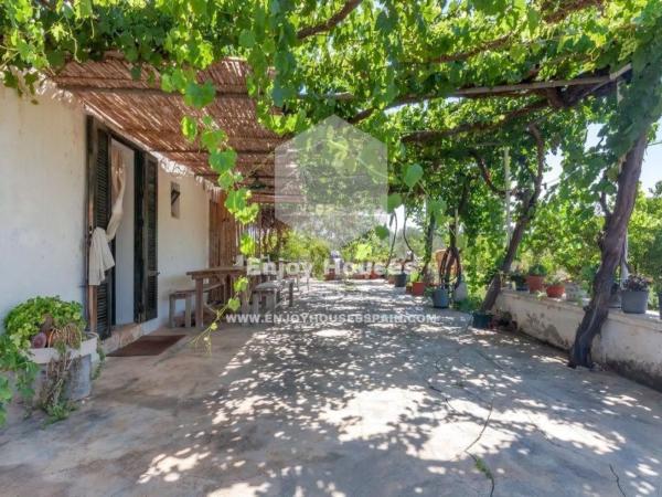 Caserón en Montgó - Ermita