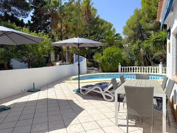 Casa independiente en calle Río Genil