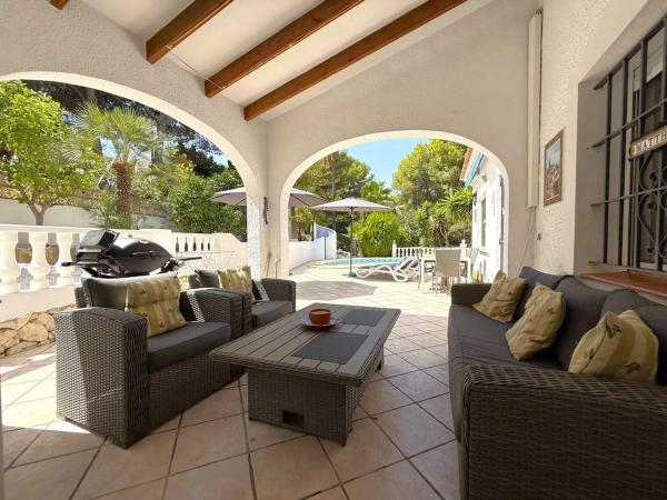 Casa independiente en calle Río Genil