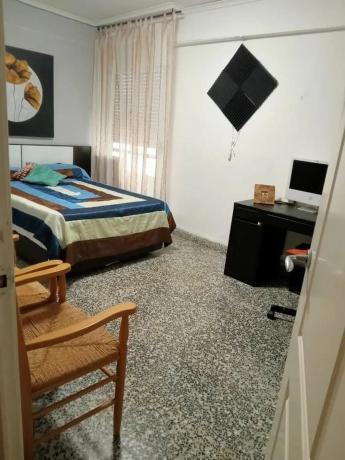 Piso en calle del Roser Verge, 2