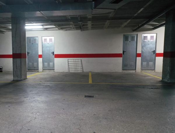 Piso en calle Germanies, 14