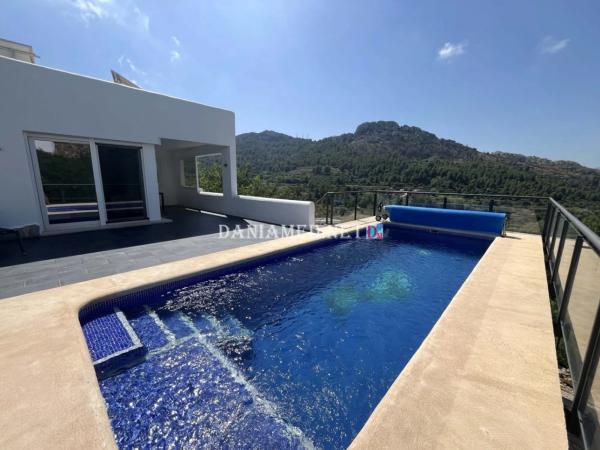 Chalet en Rafol de Almunia