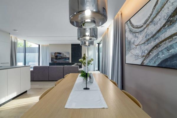 Chalet en calle Saturn