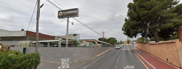 Casa independiente en calle Polop de la Marina