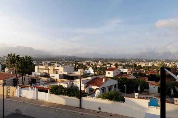 Chalet en calle Saturn