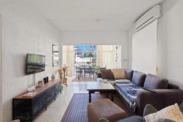 Piso en Passatje M. Ravel