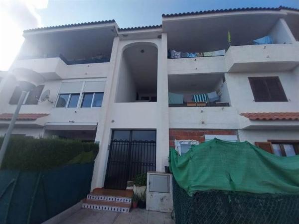 Chalet adosado en calle Manises