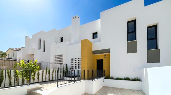 ⁠Los Altos de Alicante Busot