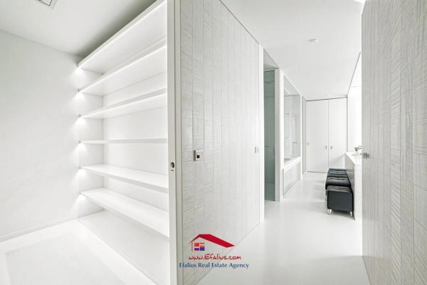 Casa independiente en avenida Principal, 111