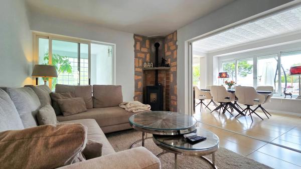 Casa independiente en calle Serrella